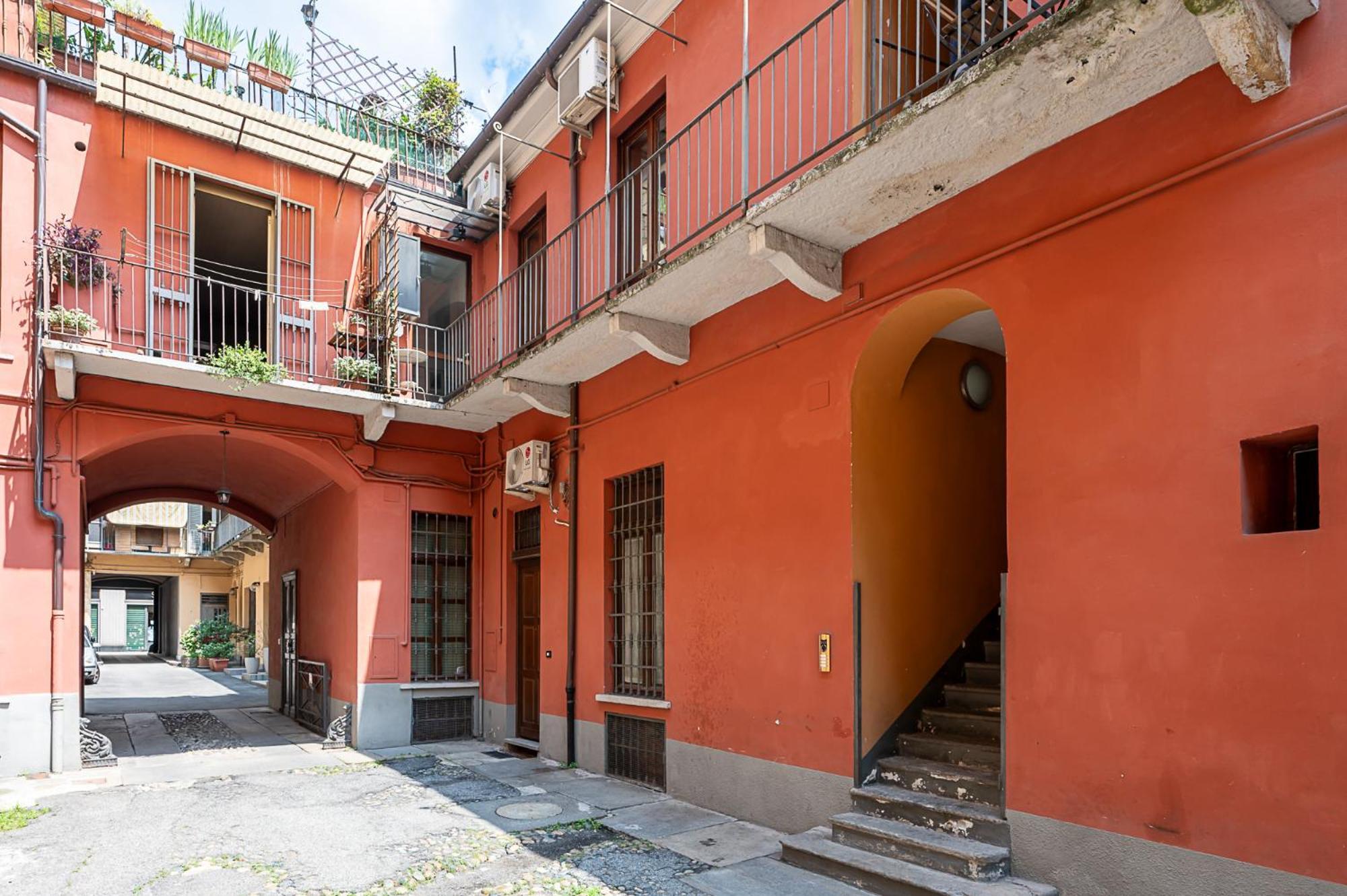 Romantic Apt In Historic Center - Egyptian Museum Turin Exterior photo